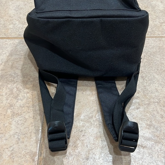 Herschel Nova Mini Backpack - Picture 7 of 9